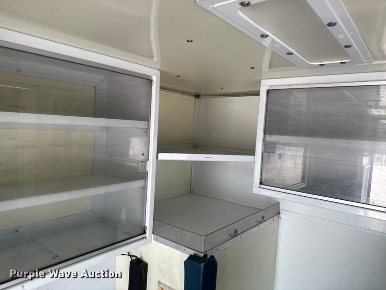 image for item DZ8917 2011 Ford F450 Super Duty ambulance