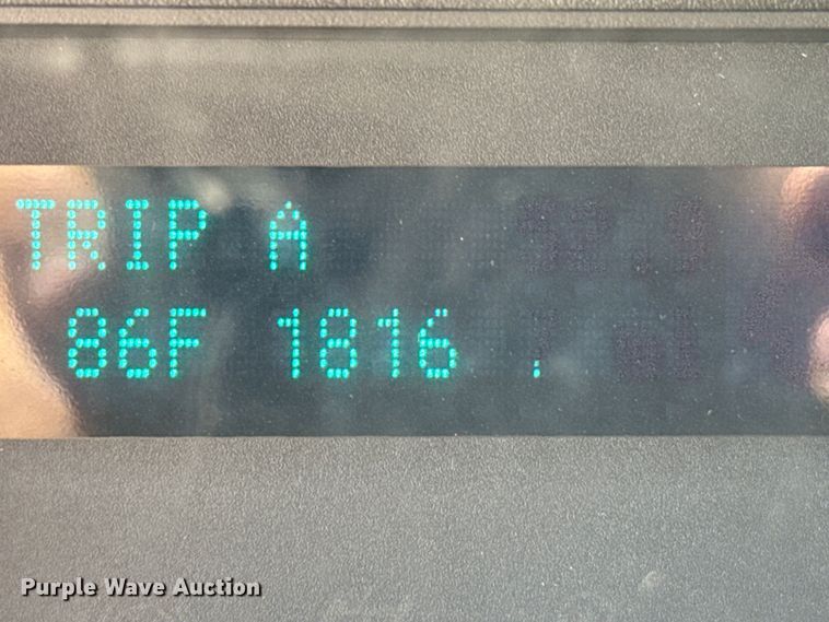 image for item DZ8917 2011 Ford F450 Super Duty ambulance