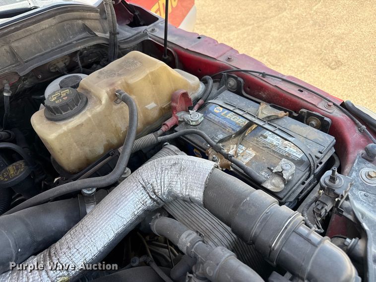 image for item DZ8917 2011 Ford F450 Super Duty ambulance