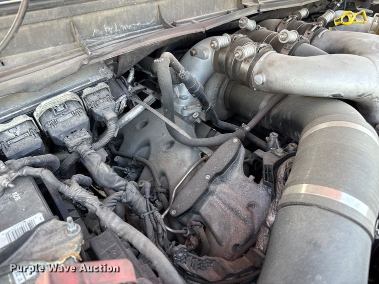 image for item DZ8917 2011 Ford F450 Super Duty ambulance