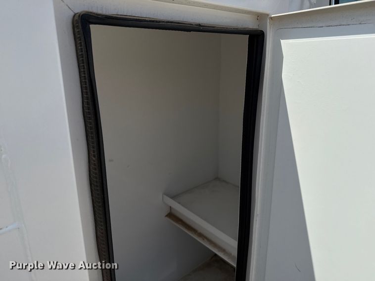 image for item DZ8920 2003 Freightliner FL70 flatbed truck