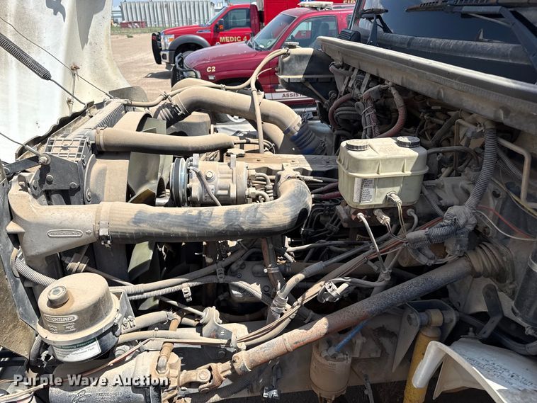 image for item DZ8920 2003 Freightliner FL70 flatbed truck