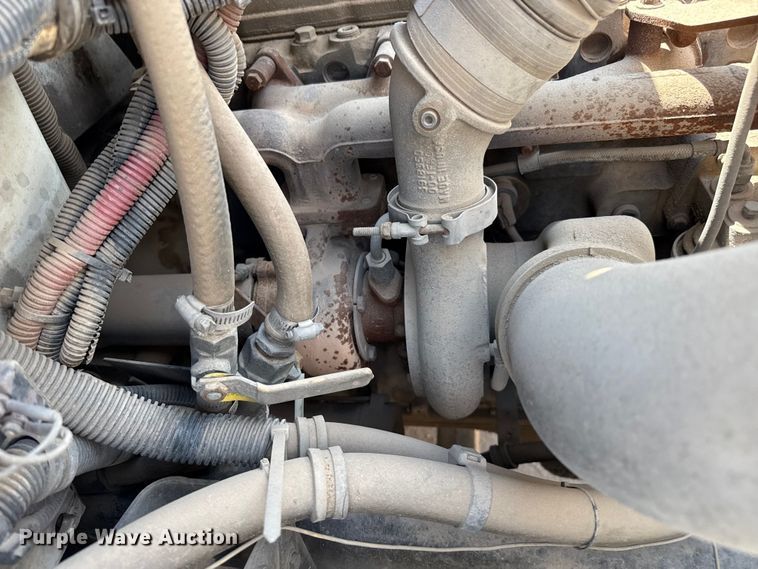 image for item DZ8920 2003 Freightliner FL70 flatbed truck