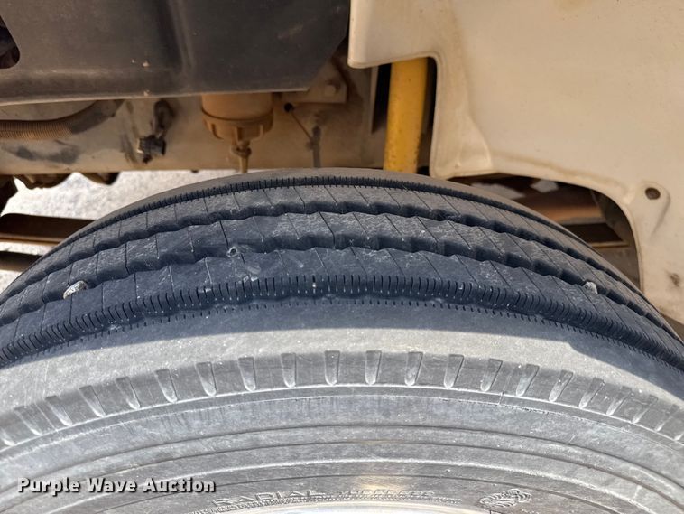 image for item DZ8920 2003 Freightliner FL70 flatbed truck