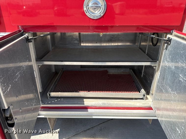 image for item DZ8922 2001 Freightliner FL80 pumper fire truck