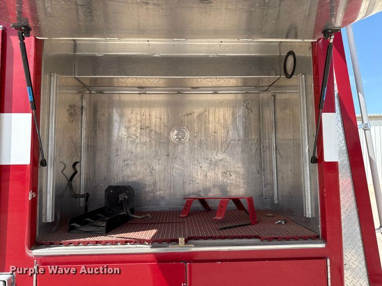 image for item DZ8922 2001 Freightliner FL80 pumper fire truck