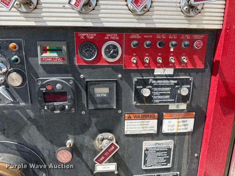 image for item DZ8922 2001 Freightliner FL80 pumper fire truck