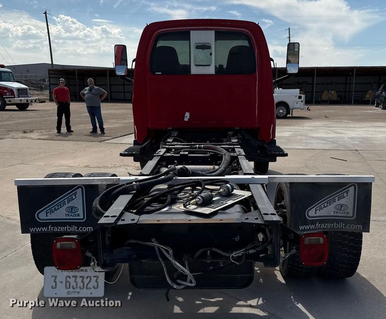 image for item DZ8923 2008 Chevrolet C4500 truck cab and chassis