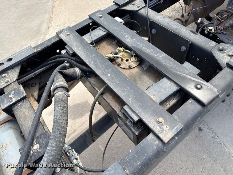 image for item DZ8923 2008 Chevrolet C4500 truck cab and chassis