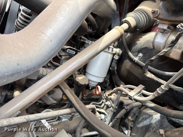 image for item DZ8923 2008 Chevrolet C4500 truck cab and chassis