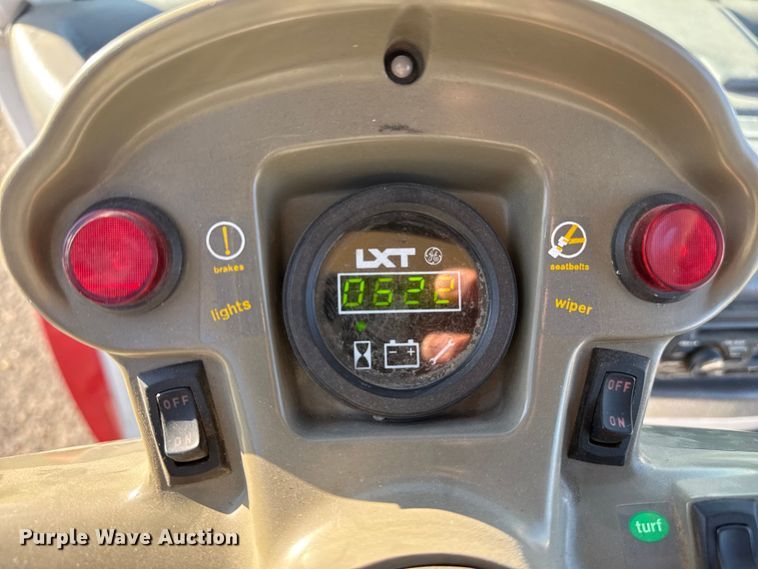 image for item DZ8925 2000 GEM utility vehicle