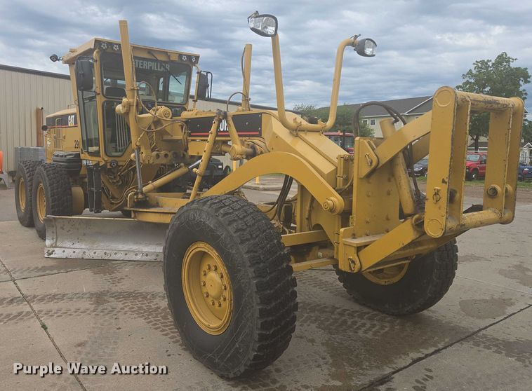 MOTOCONFORMADORA CATERPILLAR 140HVPHPLUS 2004