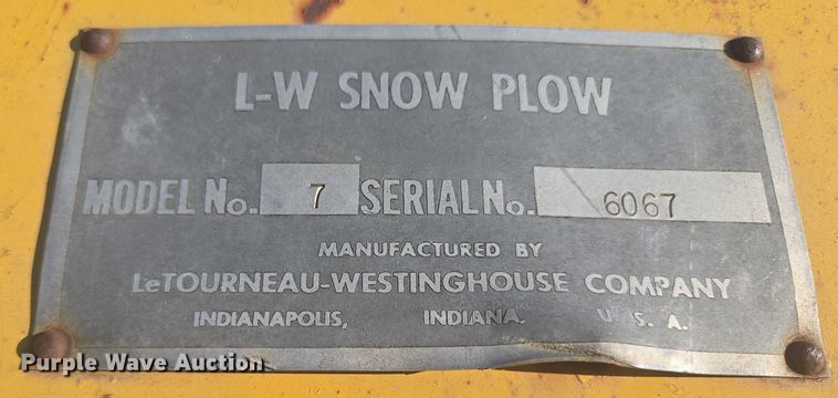 image for item EB0996 1995 John Deere 770BH motor grader