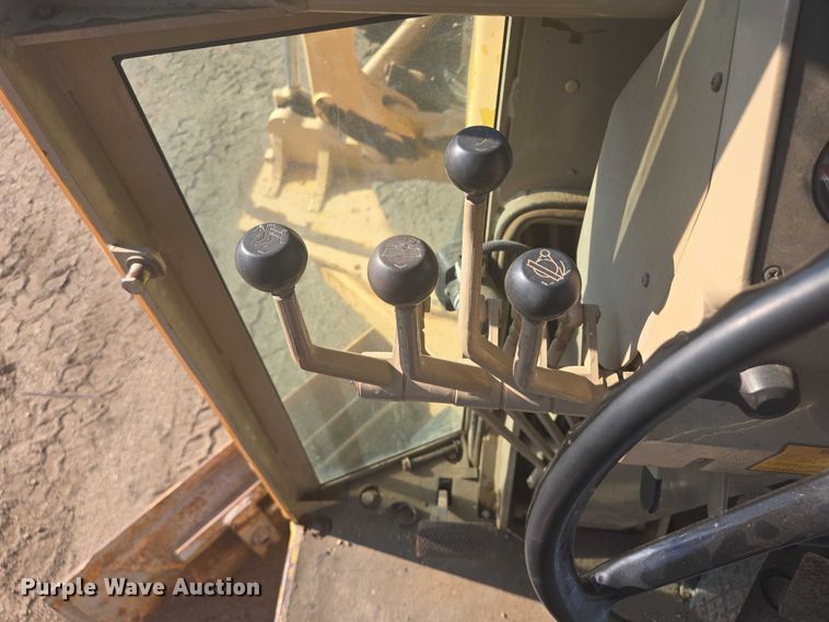 image for item EB0996 1995 John Deere 770BH motor grader