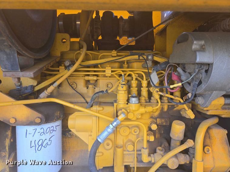 image for item EB0996 1995 John Deere 770BH motor grader