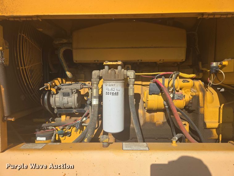 image for item EB0996 1995 John Deere 770BH motor grader