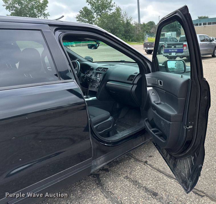 image for item EB2858 2016 Ford Explorer Police Interceptor SUV