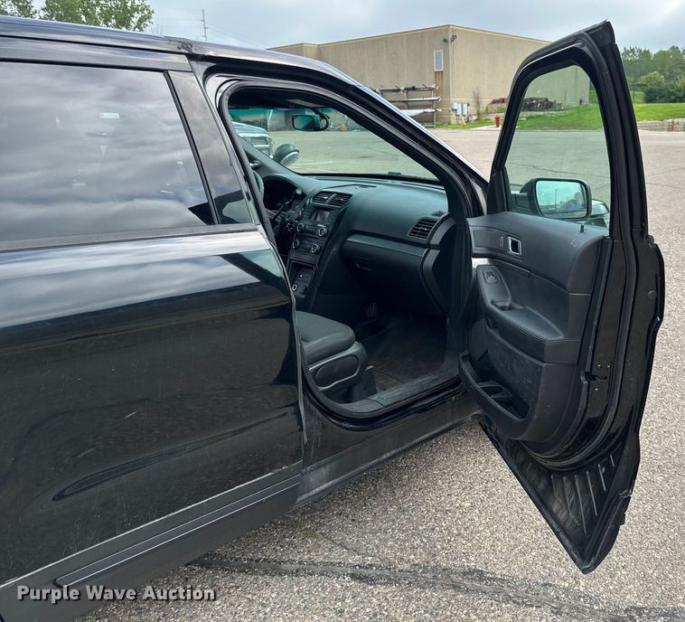 image for item EB2859 2016 Ford Explorer Police Interceptor SUV