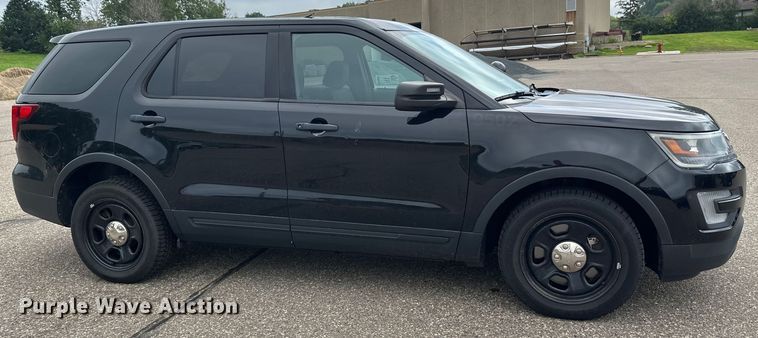 image for item EB2860 2017 Ford Explorer Police Interceptor SUV