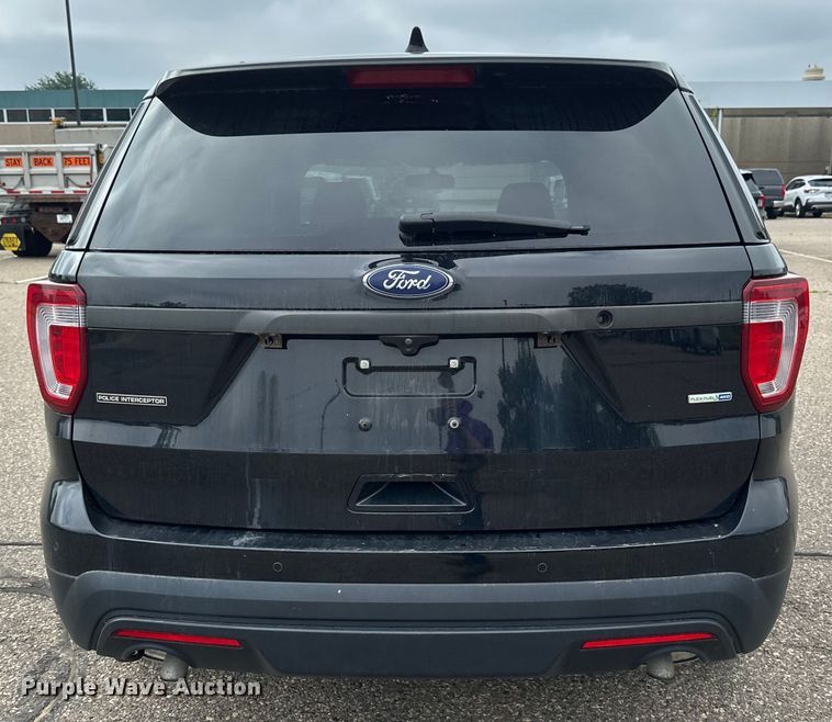 image for item EB2860 2017 Ford Explorer Police Interceptor SUV