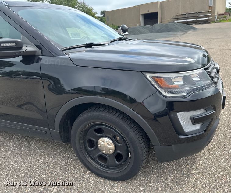 image for item EB2860 2017 Ford Explorer Police Interceptor SUV