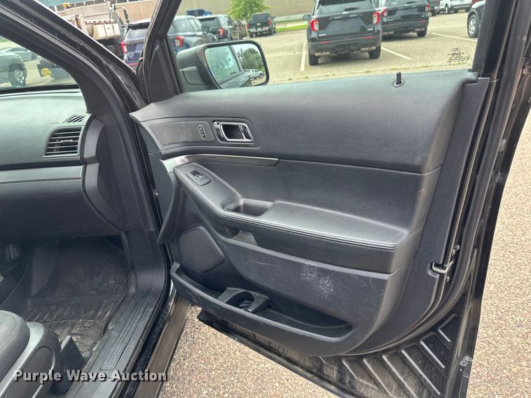 image for item EB2860 2017 Ford Explorer Police Interceptor SUV