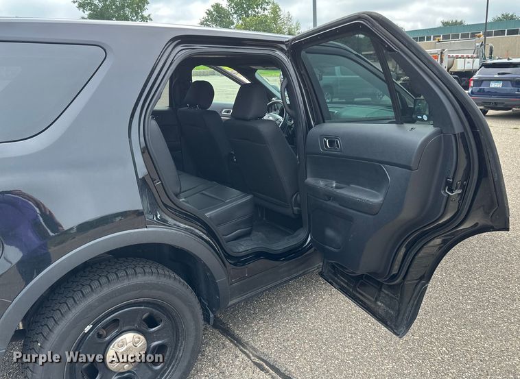 image for item EB2860 2017 Ford Explorer Police Interceptor SUV