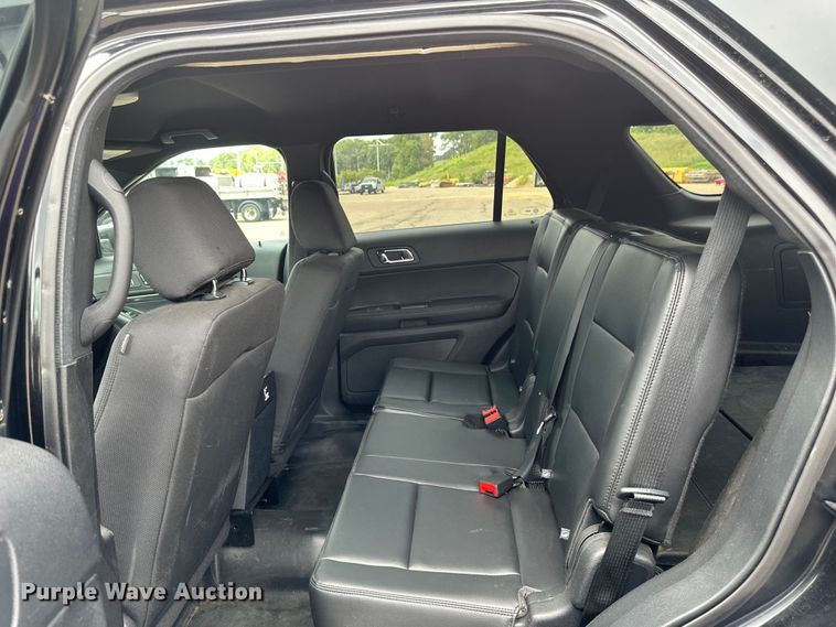 image for item EB2860 2017 Ford Explorer Police Interceptor SUV