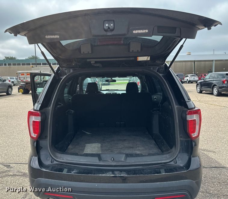 image for item EB2860 2017 Ford Explorer Police Interceptor SUV