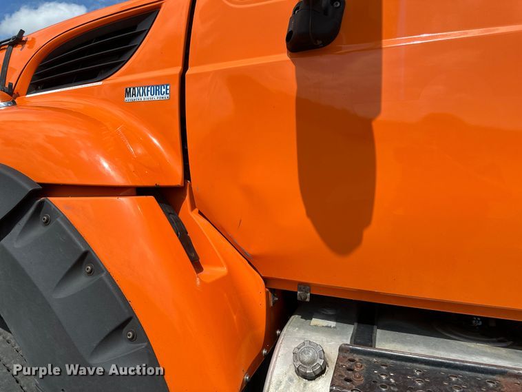 image for item EB2904 2012 International 7600 dump truck