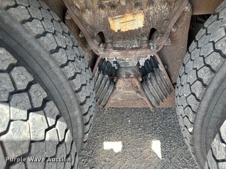 image for item EB2904 2012 International 7600 dump truck