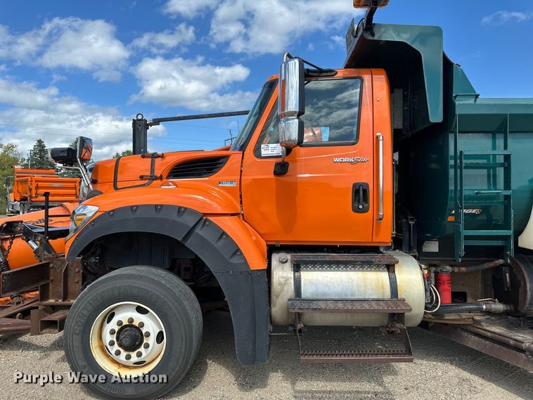 image for item EB2904 2012 International 7600 dump truck