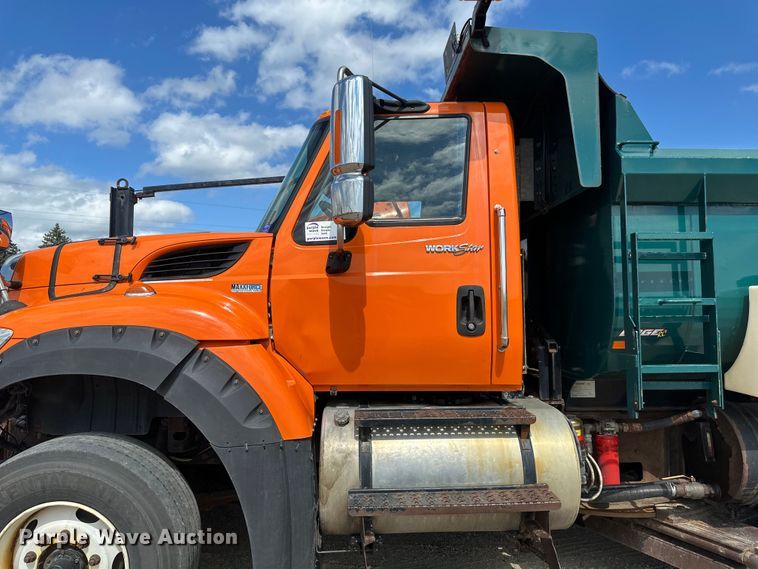 image for item EB2904 2012 International 7600 dump truck