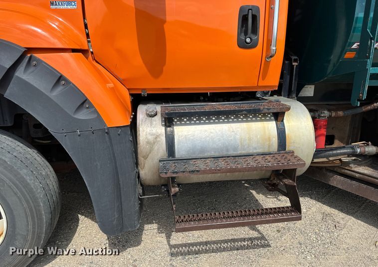 image for item EB2904 2012 International 7600 dump truck