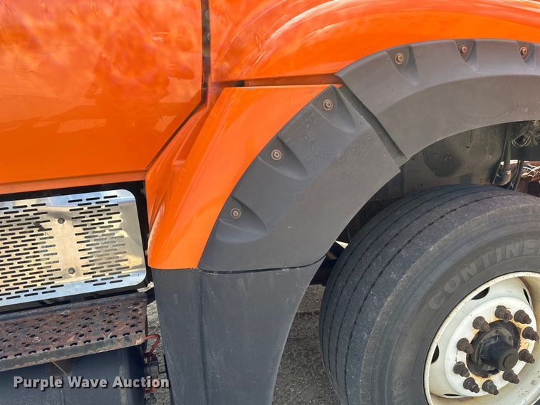 image for item EB2904 2012 International 7600 dump truck