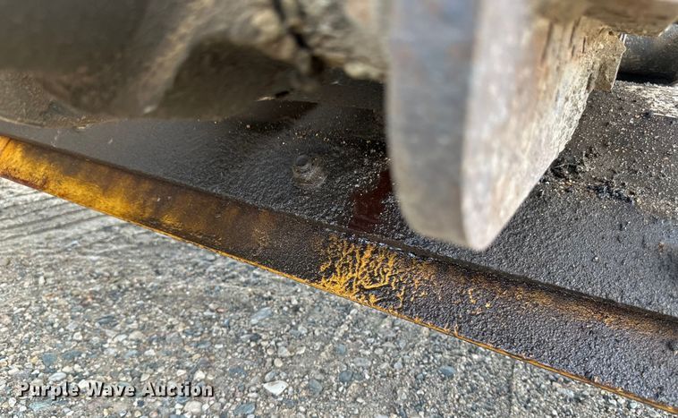 image for item EB2904 2012 International 7600 dump truck