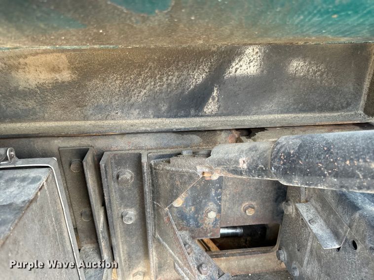 image for item EB2904 2012 International 7600 dump truck