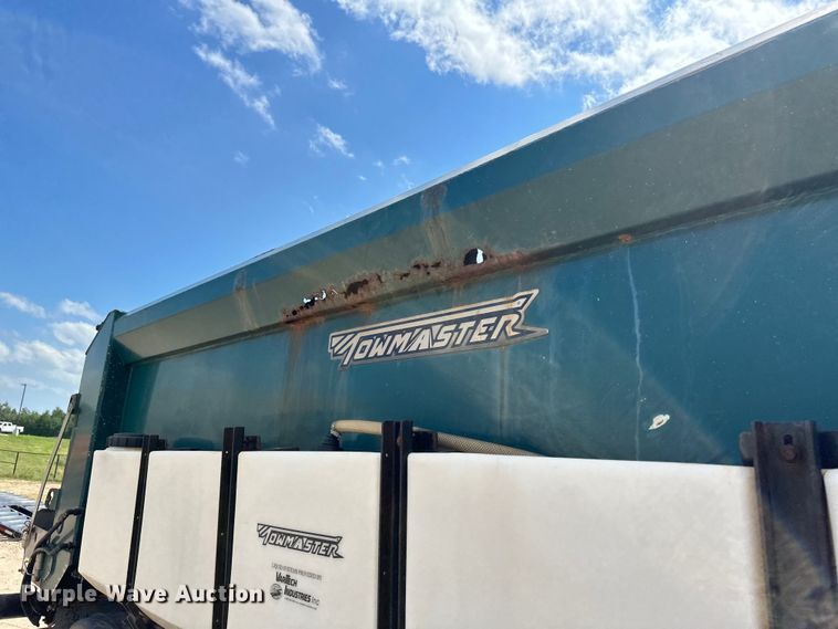 image for item EB2904 2012 International 7600 dump truck