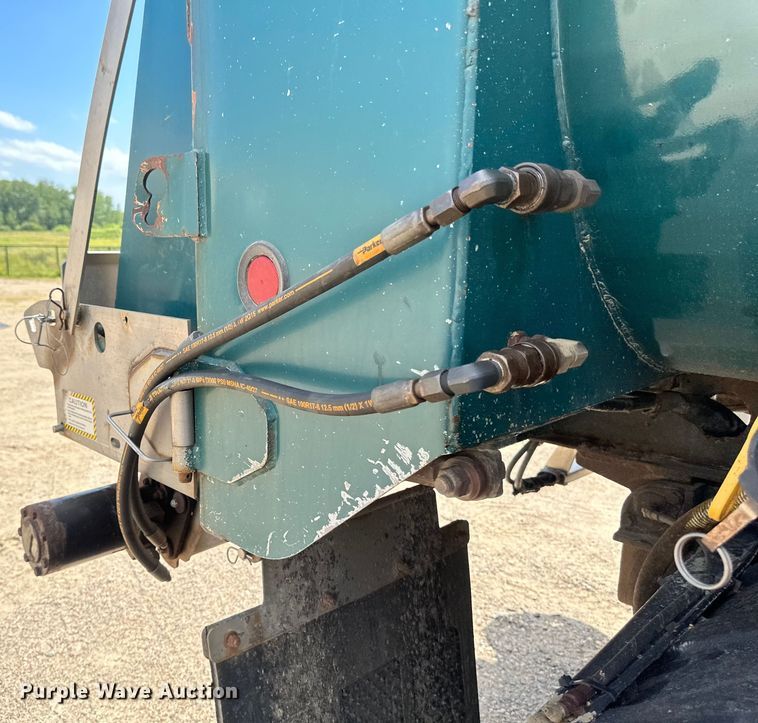 image for item EB2904 2012 International 7600 dump truck