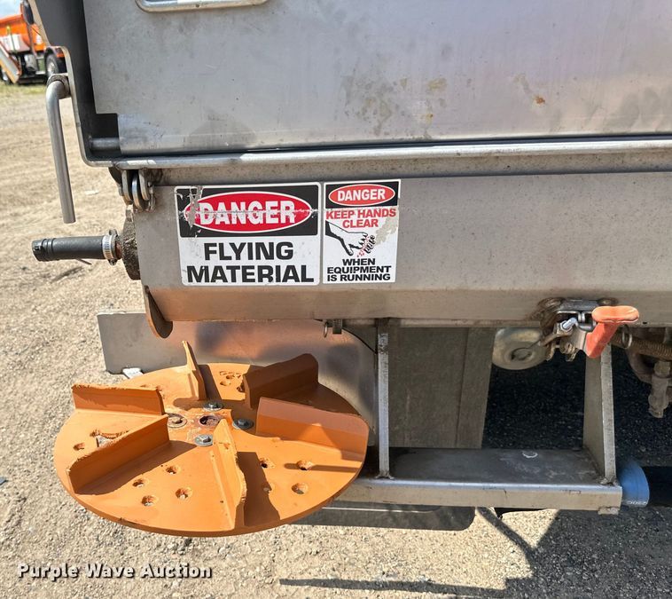 image for item EB2904 2012 International 7600 dump truck