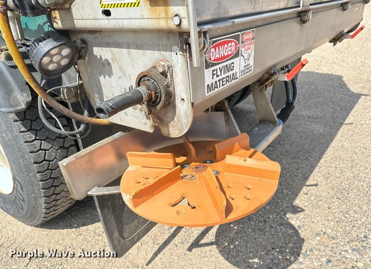 image for item EB2904 2012 International 7600 dump truck