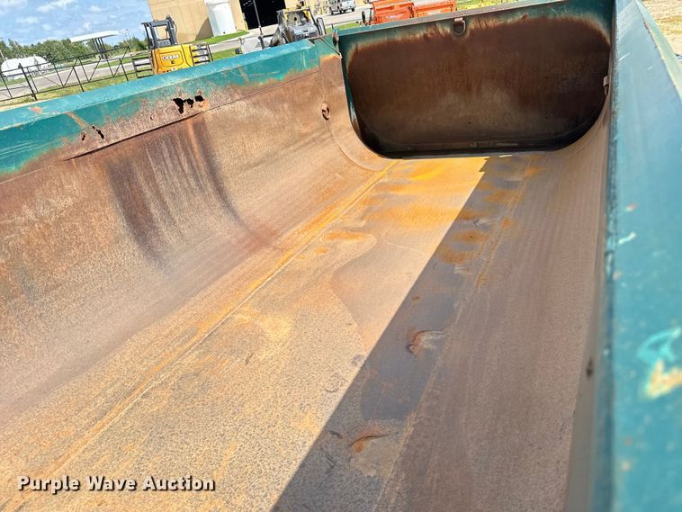 image for item EB2904 2012 International 7600 dump truck