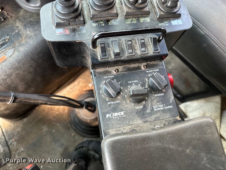 image for item EB2904 2012 International 7600 dump truck