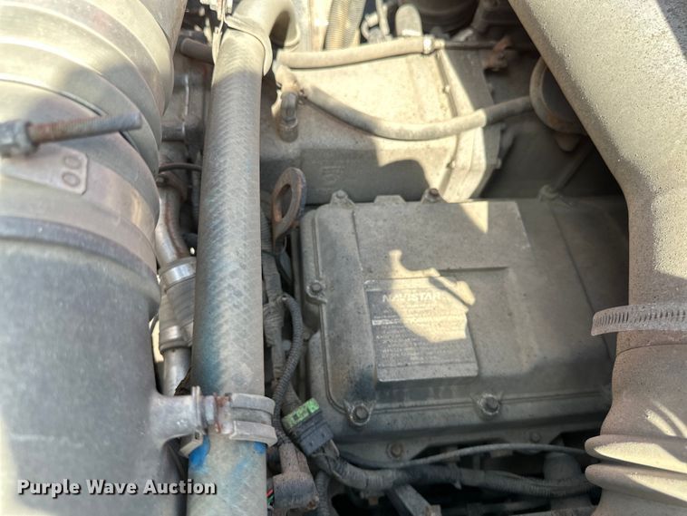 image for item EB2904 2012 International 7600 dump truck