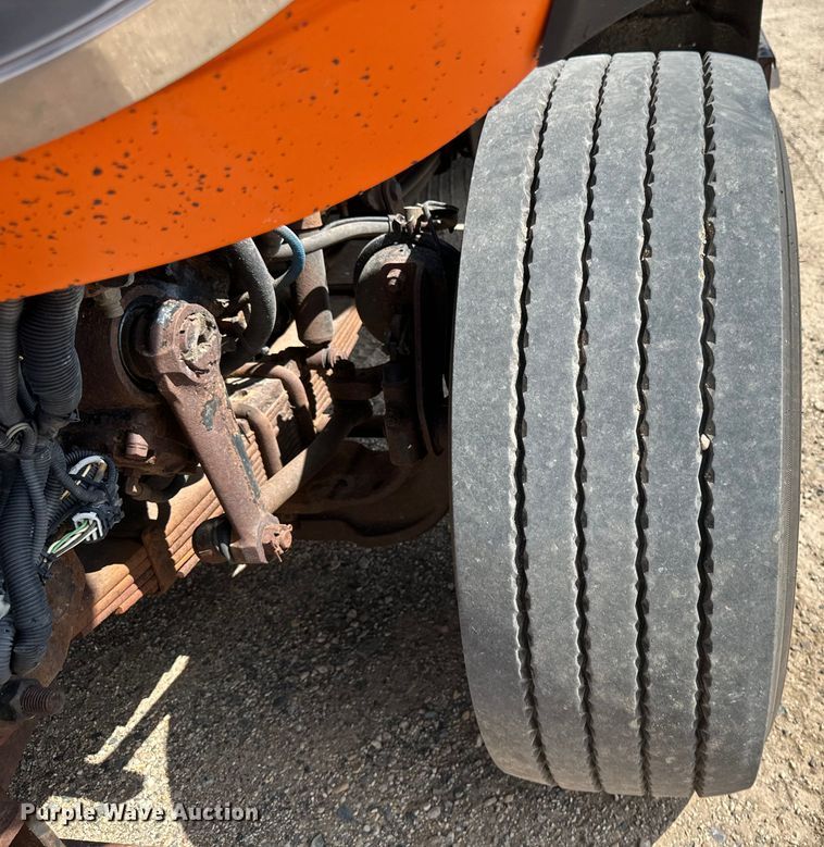 image for item EB2904 2012 International 7600 dump truck