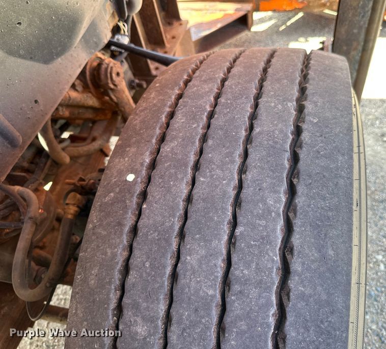 image for item EB2904 2012 International 7600 dump truck