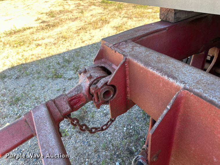 image for item EB2906 1994 Clement end dump pup trailer