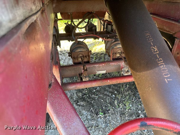 image for item EB2906 1994 Clement end dump pup trailer