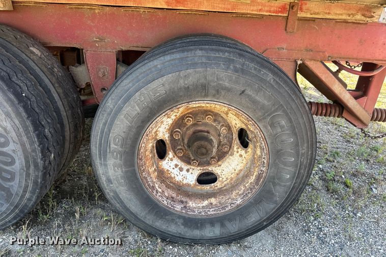 image for item EB2906 1994 Clement end dump pup trailer