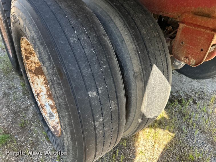 image for item EB2906 1994 Clement end dump pup trailer